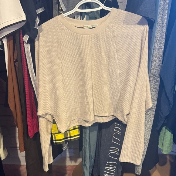 Paper Crane • NWT  Long Sleeve Top - Picture 2 of 3